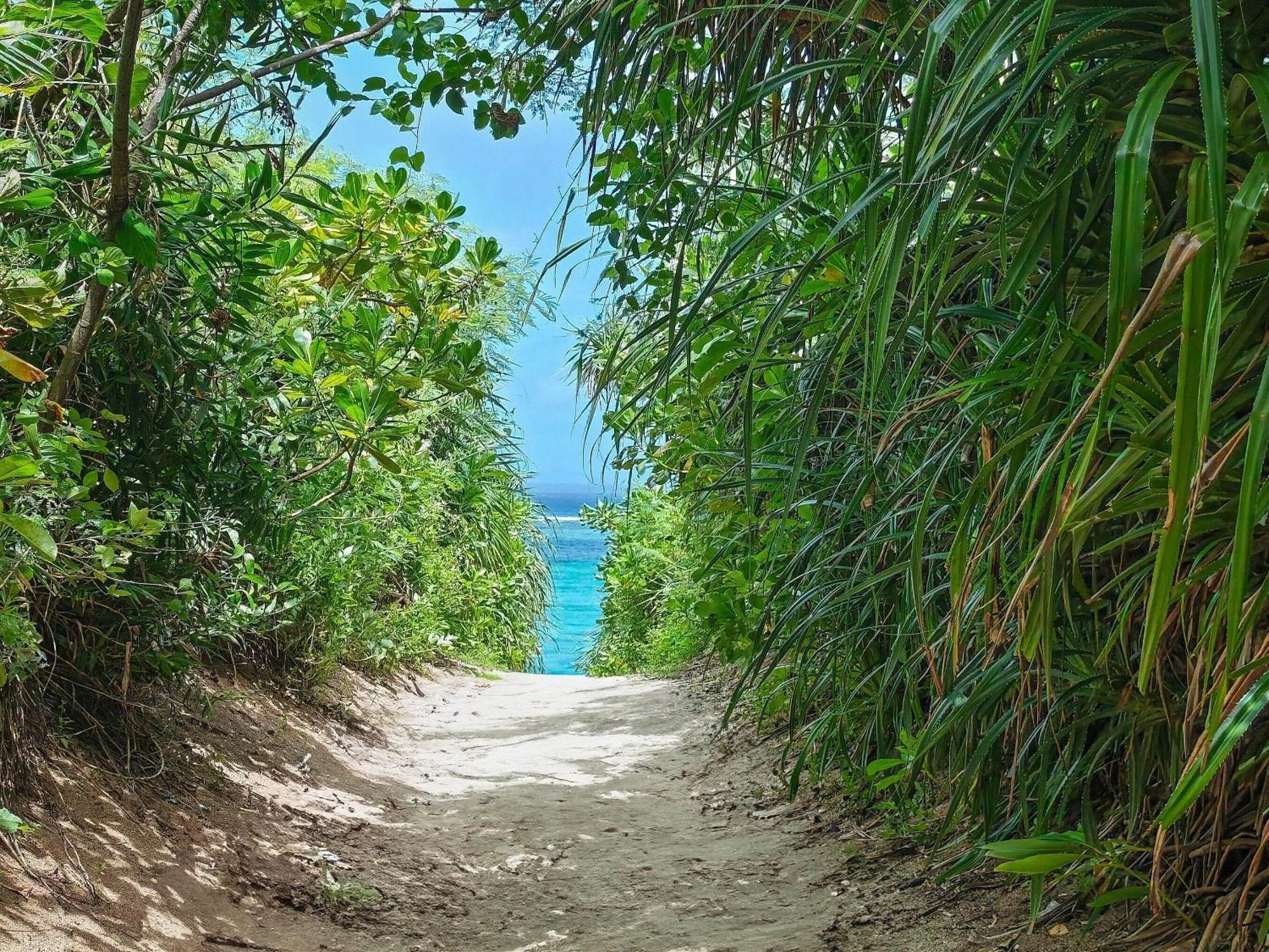 Nagahama Beach Resort Kanon Nakijin Exterior photo